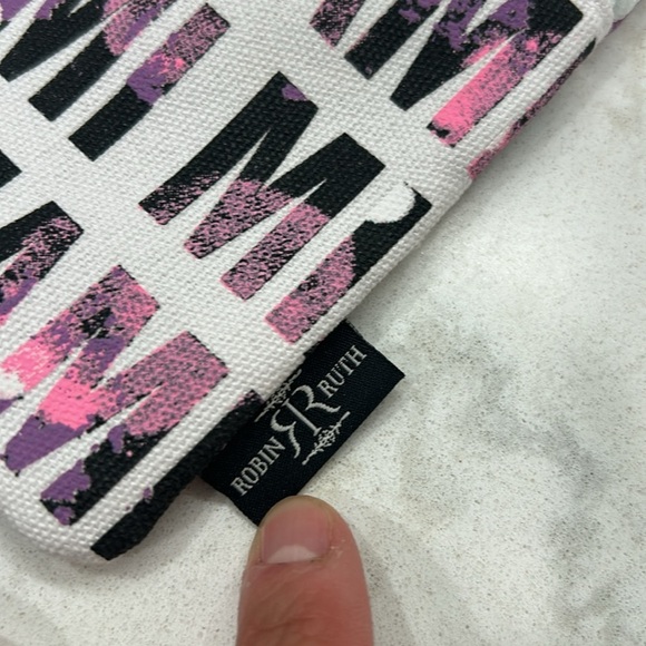 Robin Ruth White and Pink Miami Crossbody Bag & Coin Purse NWT - Picture 11 of 12